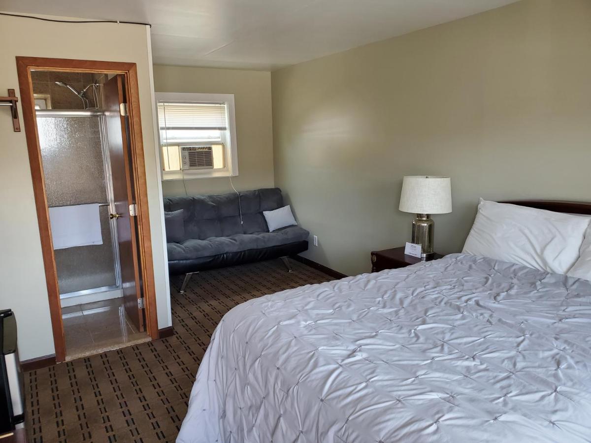 Golden Gate Lodging Plattsburgh Exteriör bild